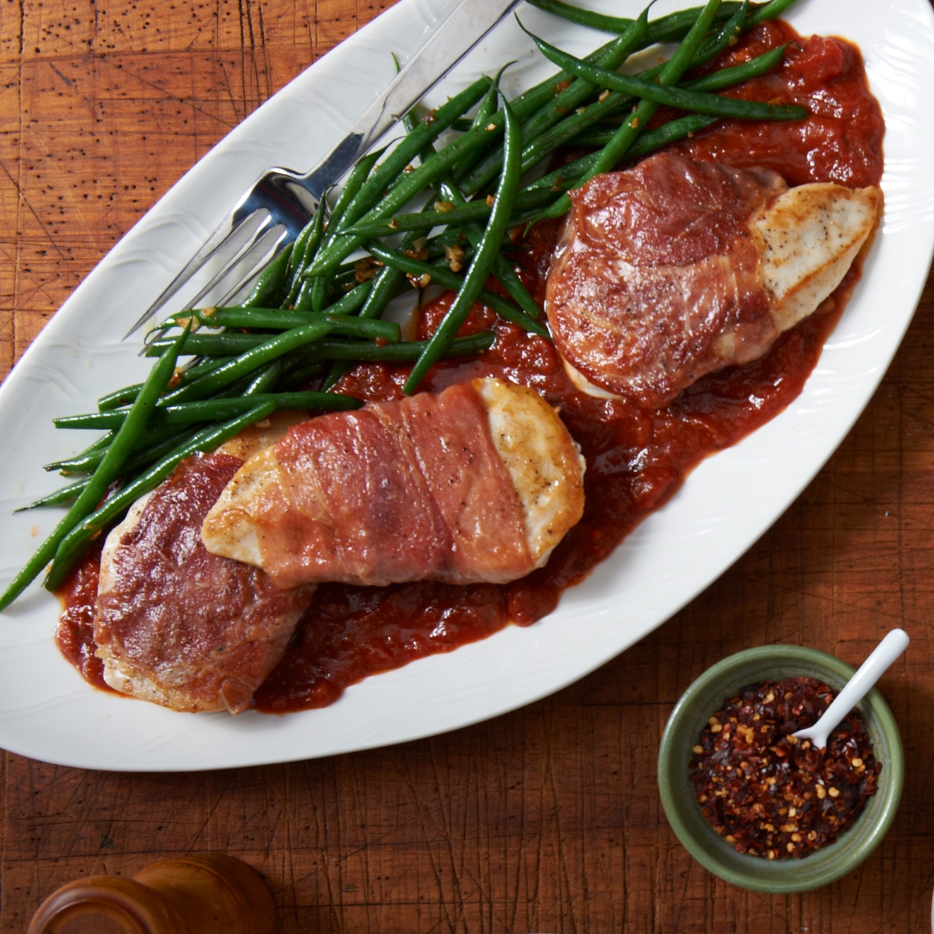 Prosciutto Chicken with Marinara and Garlic Green Beans