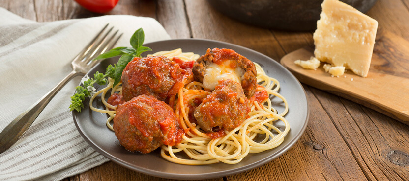 Skillet Spaghetti & Mozzarella Stuffed Meatballs