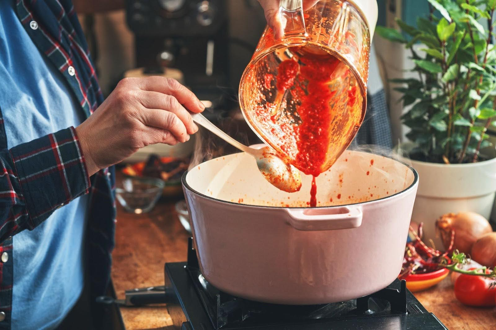 9 Delicious Ways to Use Leftover Pasta Sauce
